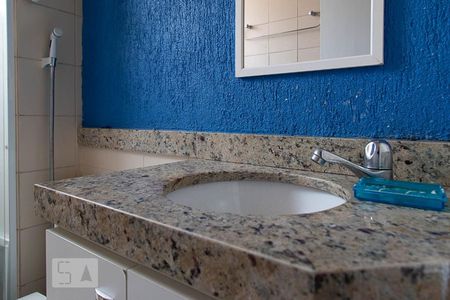 Casa de condomínio para alugar com 206m², 5 quartos e 3 vagasBanheiro social 3