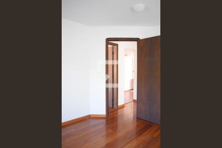 Casa para alugar com 340m², 6 quartos e 3 vagasQuarto 5