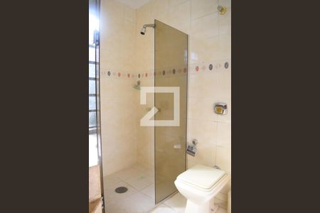 Casa para alugar com 340m², 6 quartos e 3 vagasBanheiro Suíte 2