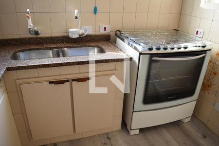 Casa para alugar com 340m², 6 quartos e 3 vagasCozinha