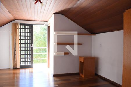 Casa para alugar com 340m², 6 quartos e 3 vagasSuíte 1