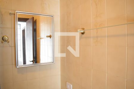 Casa para alugar com 340m², 6 quartos e 3 vagasBanheiro 5