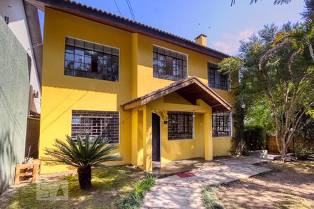 Casa para alugar com 340m², 6 quartos e 3 vagasFachada do imóvel