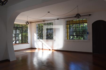 Sala 1 de casa para alugar com 6 quartos, 340m² em Ahú, Curitiba
