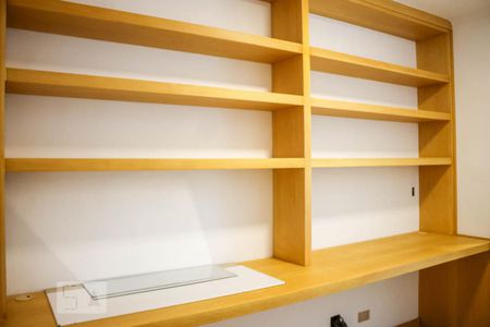 Apartamento à venda com 190m², 4 quartos e 3 vagasDormitório 1