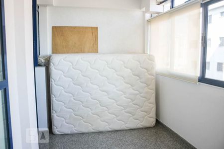 Apartamento à venda com 190m², 4 quartos e 3 vagasVaranda do Dormitório e Cozinha 