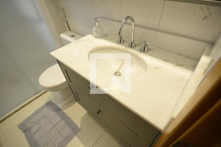 Apartamento para alugar com 64m², 2 quartos e 1 vagaSuíte - Banheiro