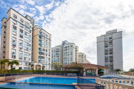 Vista Piscina torre de apartamento à venda com 3 quartos, 72m² em Cavalhada, Porto Alegre