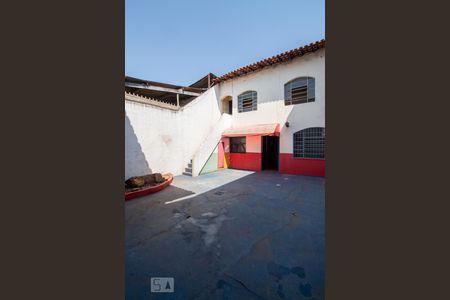 Casa à venda com 300m², 4 quartos e 3 vagasQuintal 