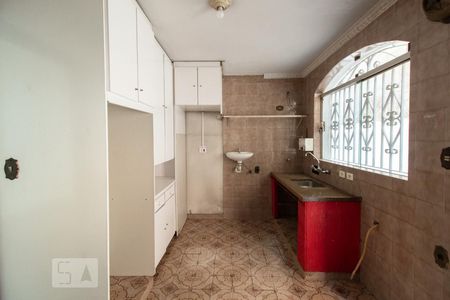 Casa à venda com 300m², 4 quartos e 3 vagasCozinha