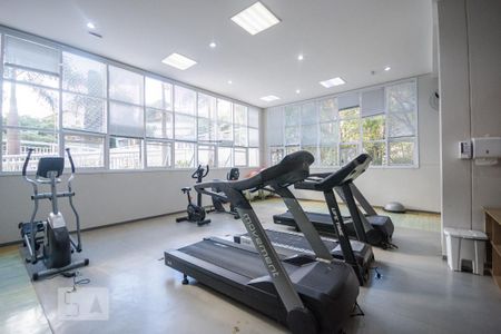 Apartamento para alugar com 78m², 2 quartos e 2 vagasÁrea comum - Academia