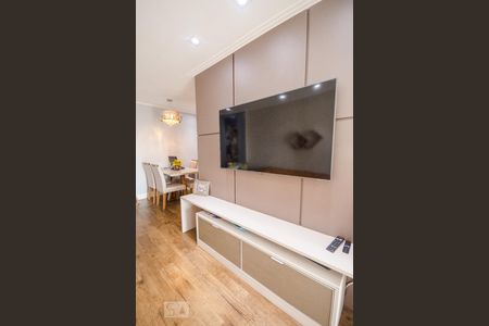 Sala de apartamento para alugar com 2 quartos, 78m² em Vila Leonor, São Paulo