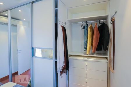 Apartamento para alugar com 58m², 1 quarto e 1 vagaSuíte