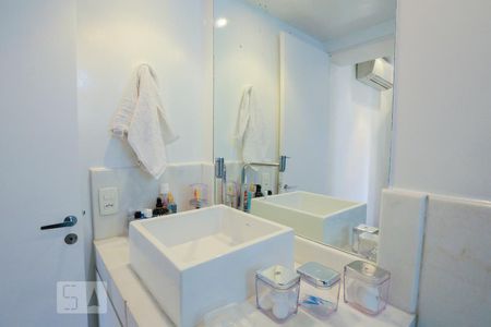 Apartamento para alugar com 58m², 1 quarto e 1 vagaBanheiro da Suíte