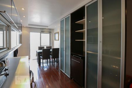 Apartamento para alugar com 58m², 1 quarto e 1 vagaSala