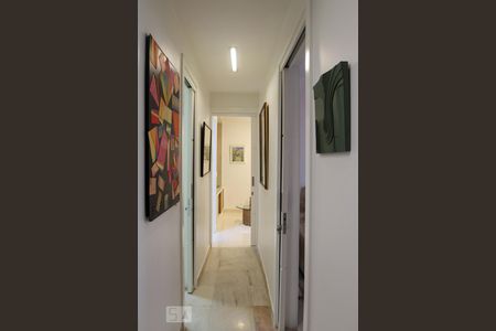 Corredor de apartamento para alugar com 2 quartos, 69m² em Jardim Botânico, Rio de Janeiro