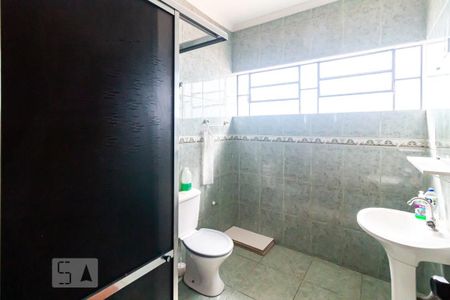 Casa à venda com 250m², 3 quartos e 2 vagasBanheiro 2