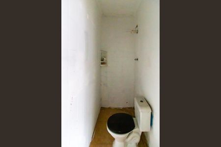 Casa à venda com 250m², 3 quartos e 2 vagasBanheiro 3