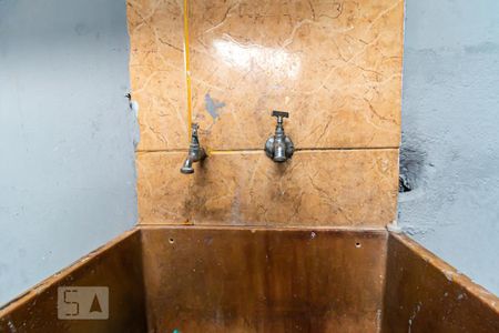 Casa à venda com 250m², 3 quartos e 2 vagasLavanderia (Torneira)