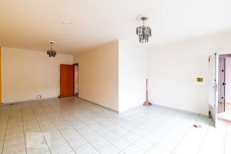 Sala 1 de casa à venda com 3 quartos, 250m² em Jardim Cotinha, São Paulo