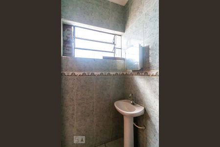 Casa à venda com 250m², 3 quartos e 2 vagasBanheiro da Suíte