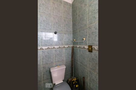 Casa à venda com 250m², 3 quartos e 2 vagasBanheiro da Suíte