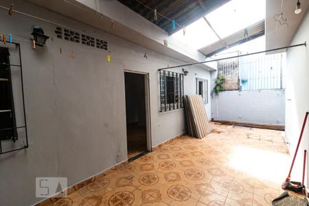 Casa à venda com 250m², 3 quartos e 2 vagasÁrea de Serviço