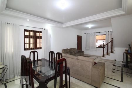 Sala de casa à venda com 3 quartos, 177m² em Osvaldo Cruz, São Caetano do Sul