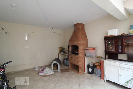 Casa à venda com 177m², 3 quartos e 8 vagasChurrasqueira