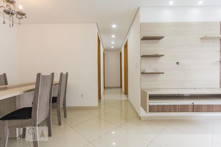 Sala e Sala de Jantar de apartamento para alugar com 3 quartos, 89m² em Vila Assis Brasil, Mauá