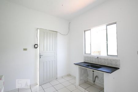 Casa para alugar com 60m², 2 quartos e sem vaga Casa para alugar com 60m², 2 quartos e sem vagaCozinha