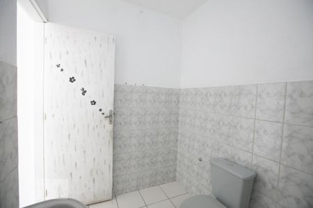 Casa para alugar com 60m², 2 quartos e sem vaga Casa para alugar com 60m², 2 quartos e sem vagaBanheiro