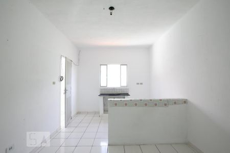 Sala de casa para alugar com 2 quartos, 60m² em Cidade Antônio Estevão de Carvalho, São Paulo