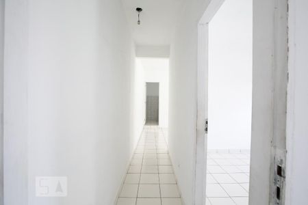 Corredor de casa para alugar com 2 quartos, 60m² em Cidade Antônio Estevão de Carvalho, São Paulo