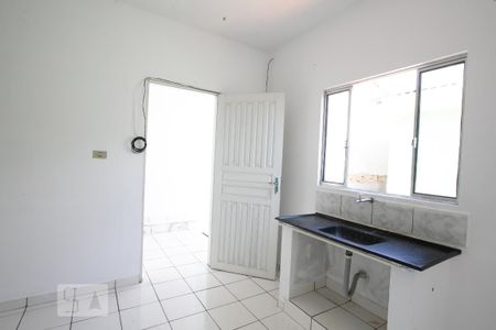 Casa para alugar com 60m², 2 quartos e sem vaga Casa para alugar com 60m², 2 quartos e sem vagaCozinha