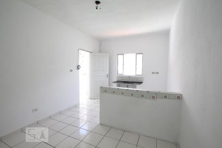 Sala de casa para alugar com 2 quartos, 60m² em Cidade Antônio Estevão de Carvalho, São Paulo