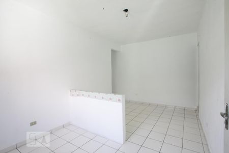 Cozinha de casa para alugar com 2 quartos, 60m² em Cidade Antônio Estevão de Carvalho, São Paulo