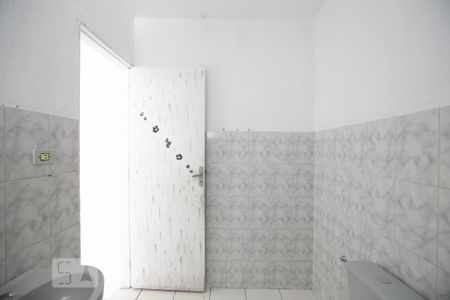 Casa para alugar com 60m², 2 quartos e sem vaga Casa para alugar com 60m², 2 quartos e sem vagaBanheiro