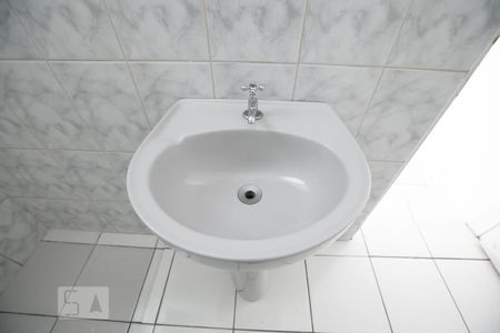 Casa para alugar com 60m², 2 quartos e sem vaga Casa para alugar com 60m², 2 quartos e sem vagaDetalhe banheiro