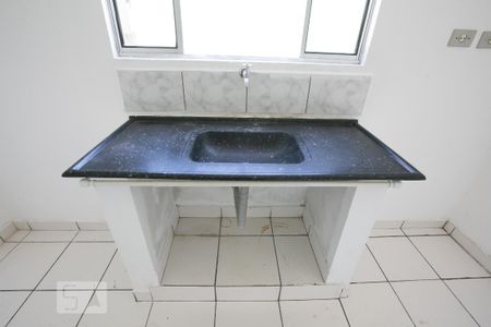 Pia de casa para alugar com 2 quartos, 60m² em Cidade Antônio Estevão de Carvalho, São Paulo