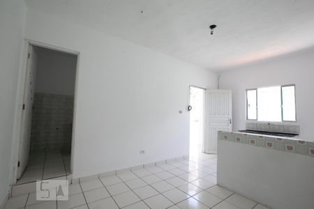 Sala de casa para alugar com 2 quartos, 60m² em Cidade Antônio Estevão de Carvalho, São Paulo
