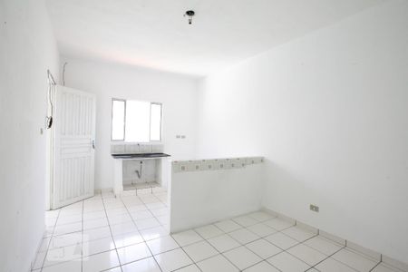 Casa para alugar com 2 quartos, 60m² em Cidade Antônio Estevão de Carvalho, São Paulo