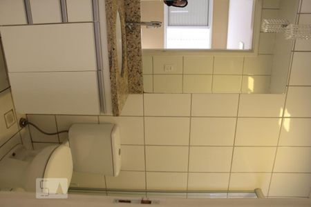 Apartamento para alugar com 97m², 3 quartos e 1 vagaDetalhe do Banheiro da Suite