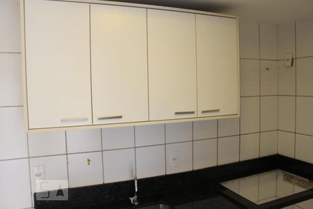 Apartamento para alugar com 97m², 3 quartos e 1 vagaCozinha - Armários
