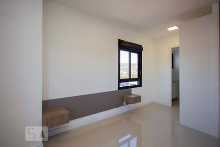 Quarto  de kitnet/studio à venda com 1 quarto, 68m² em Jardim Botânico, Porto Alegre