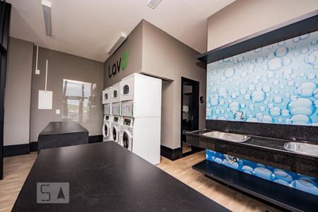 Studio à venda com 68m², 1 quarto e 1 vagaLavanderia