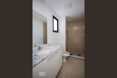 Banheiro  de kitnet/studio à venda com 1 quarto, 68m² em Jardim Botânico, Porto Alegre