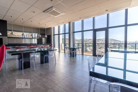 Studio à venda com 68m², 1 quarto e 1 vagaÁrea comum - Salão de festas