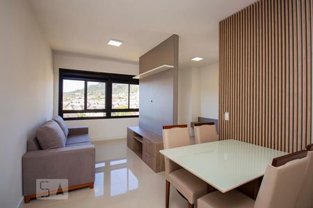 Sala  de kitnet/studio à venda com 1 quarto, 68m² em Jardim Botânico, Porto Alegre