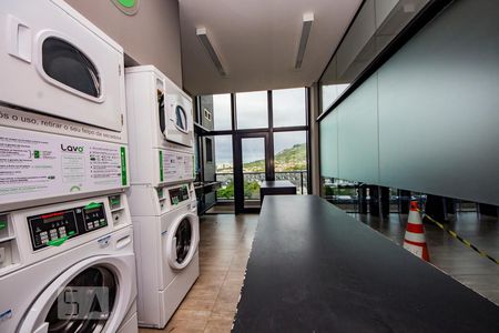 Studio à venda com 68m², 1 quarto e 1 vagaLavanderia